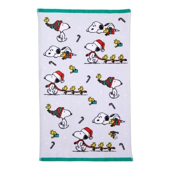 Peanuts Snoopy & Woodstock Christmas Hand Towels 2 Pack 15 x 25 Inch - Picture 2 of 9